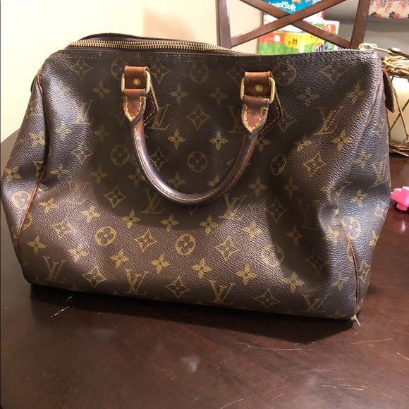 Authentic Louis Vuitton Speedy 30